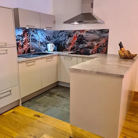 Alpenzeit * 拉迪斯