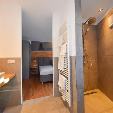 Alpenzeit 度假居 *