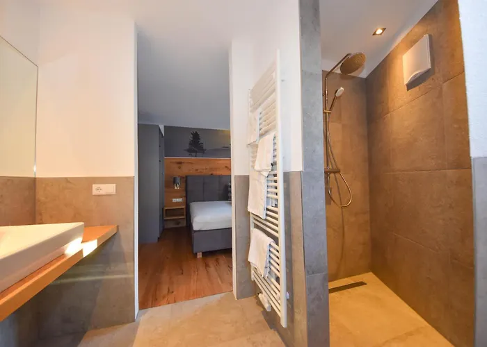 Alpenzeit Ferienhaus *